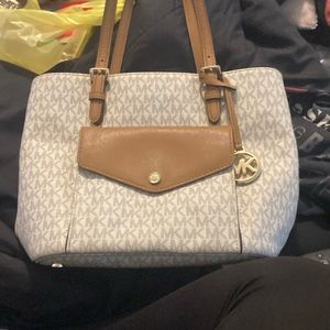 Micheal Kors  handbag